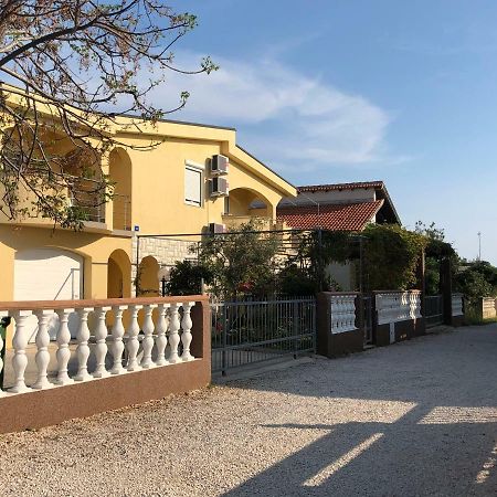 Casa Rada Διαμέρισμα Vir Εξωτερικό φωτογραφία