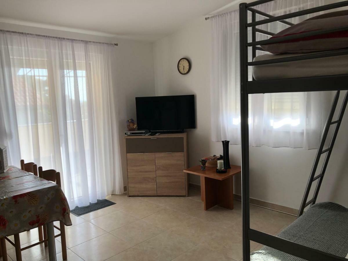 Casa Rada Διαμέρισμα Vir Εξωτερικό φωτογραφία